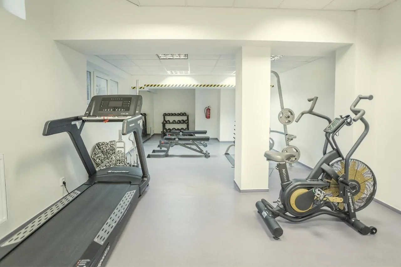 Wellness Studio! Finnish Sauna, Whirlpool, Gym & More! Prag 0*,  Tschechische Republik
