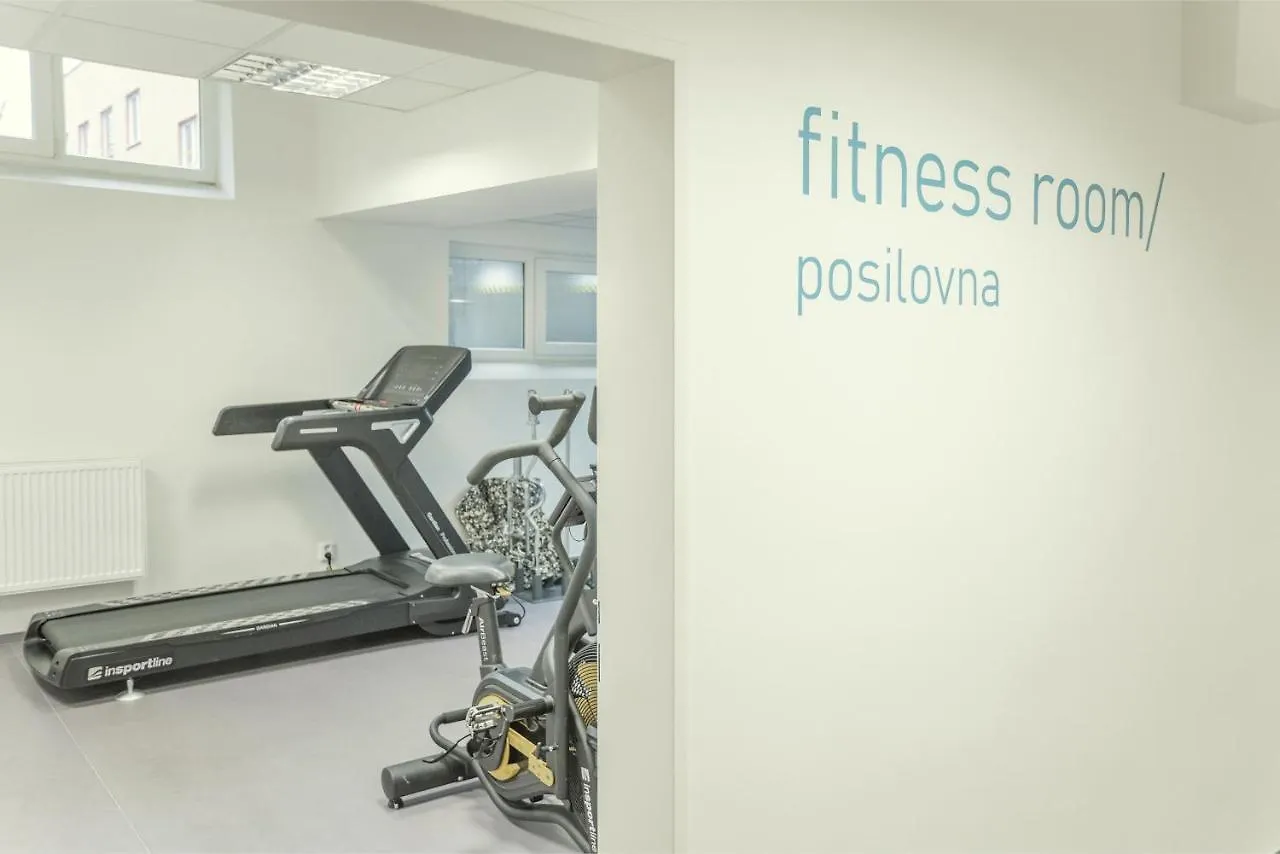 Wellness Studio! Finnish Sauna, Whirlpool, Gym & More! Prag Apartment